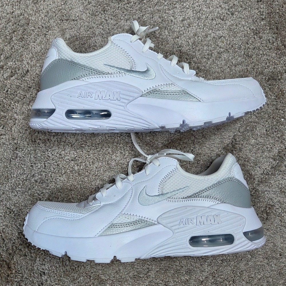 Nike Air Max Excee Sneakers Women's Size 10 White Platinum‎ New